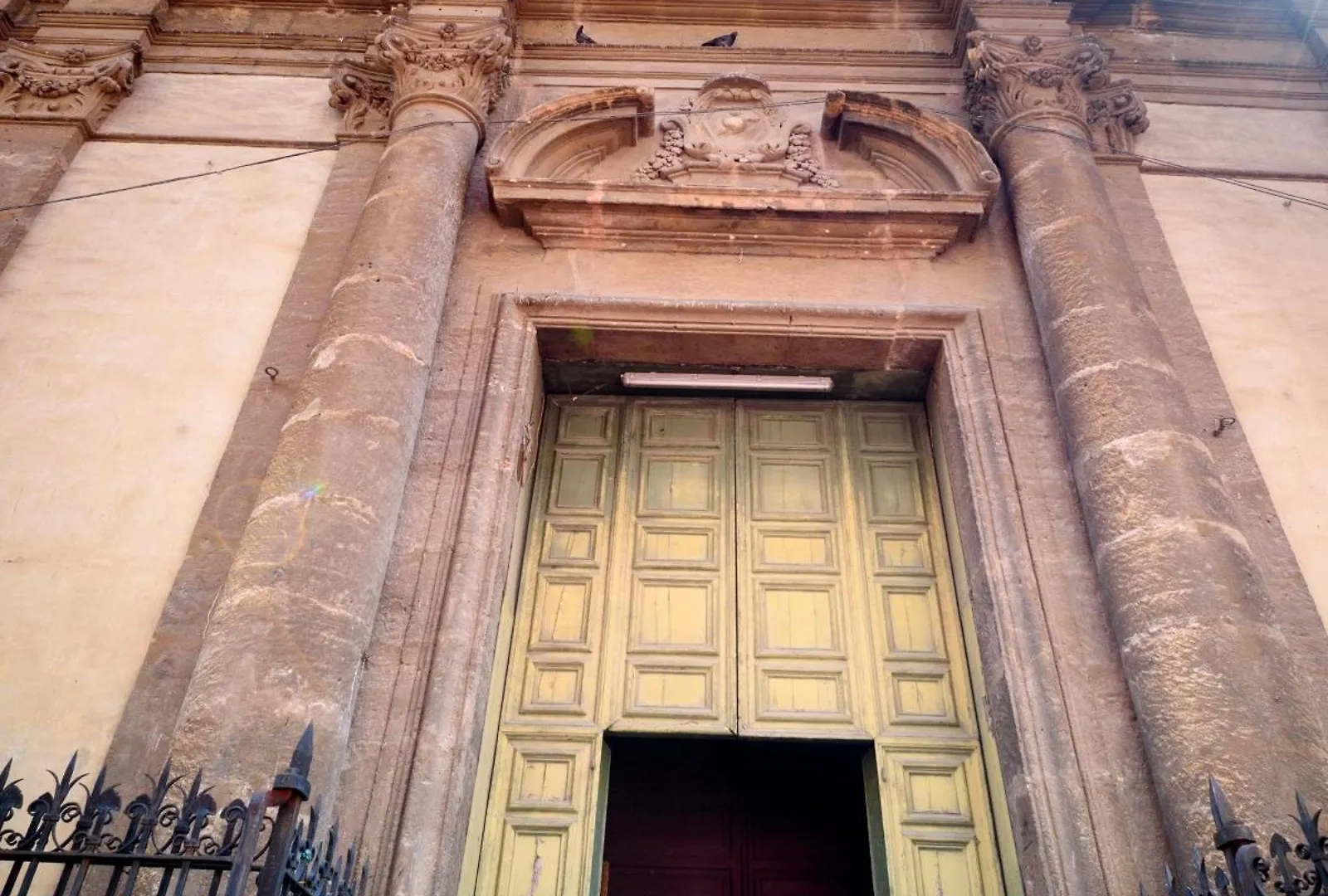 Apartment Wohnung Mit Herrlichem Blick Auf Die Kathedrale Palermo Italy