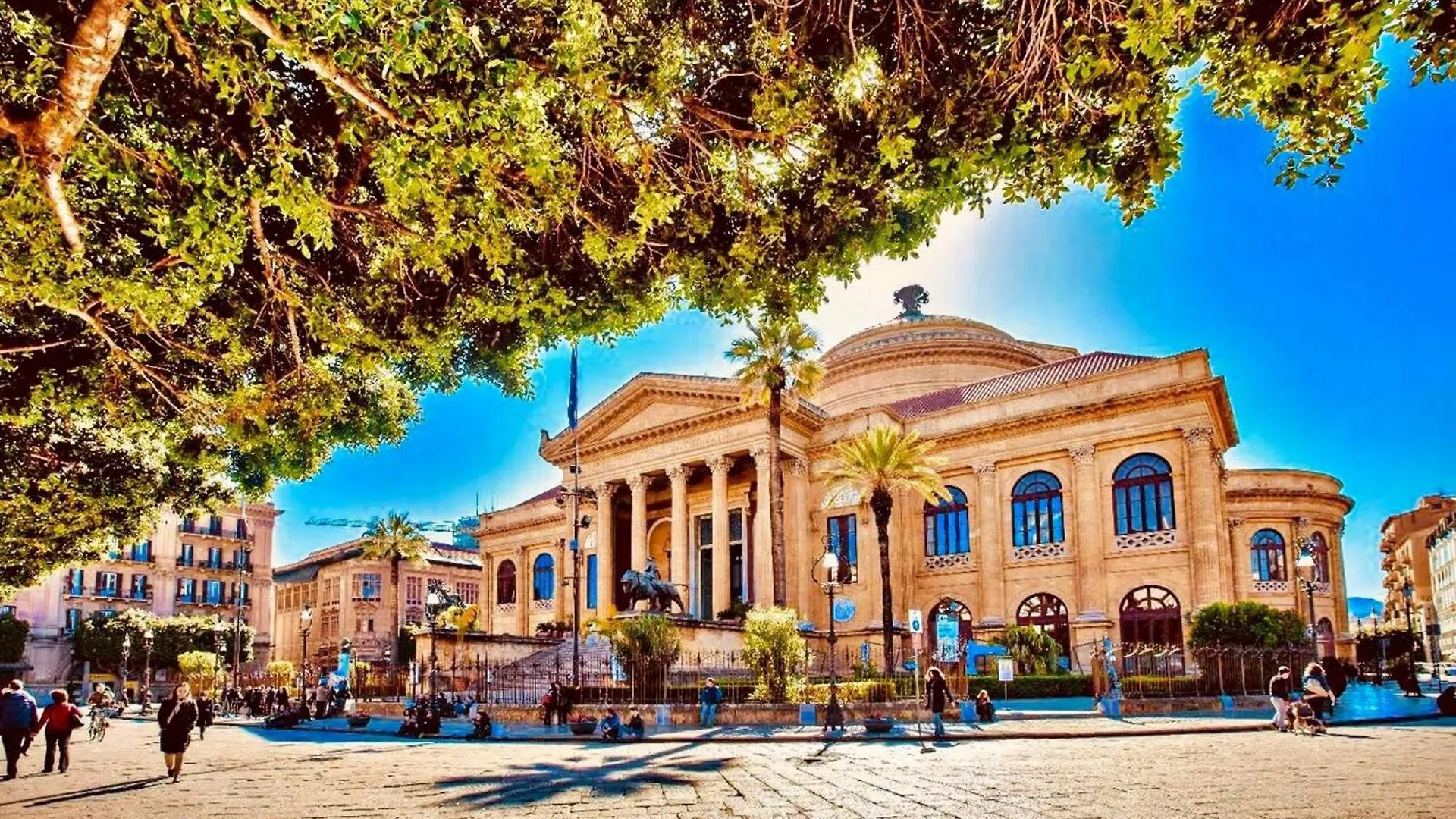 Wohnung Mit Herrlichem Blick Auf Die Kathedrale Palermo Italy